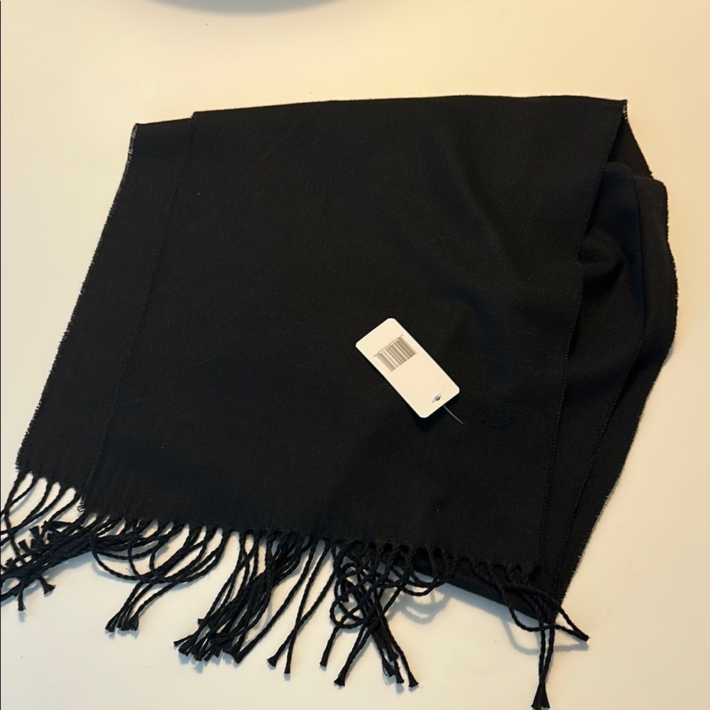 Black scarf